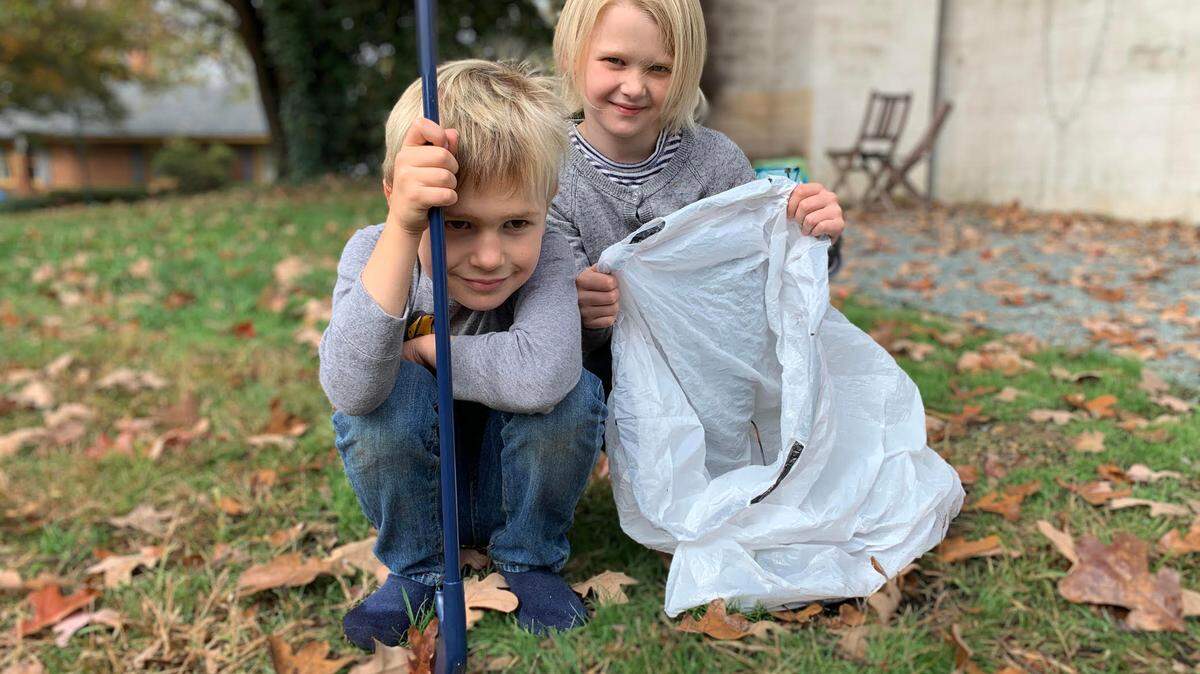 Ben and Alice on litter patrol
