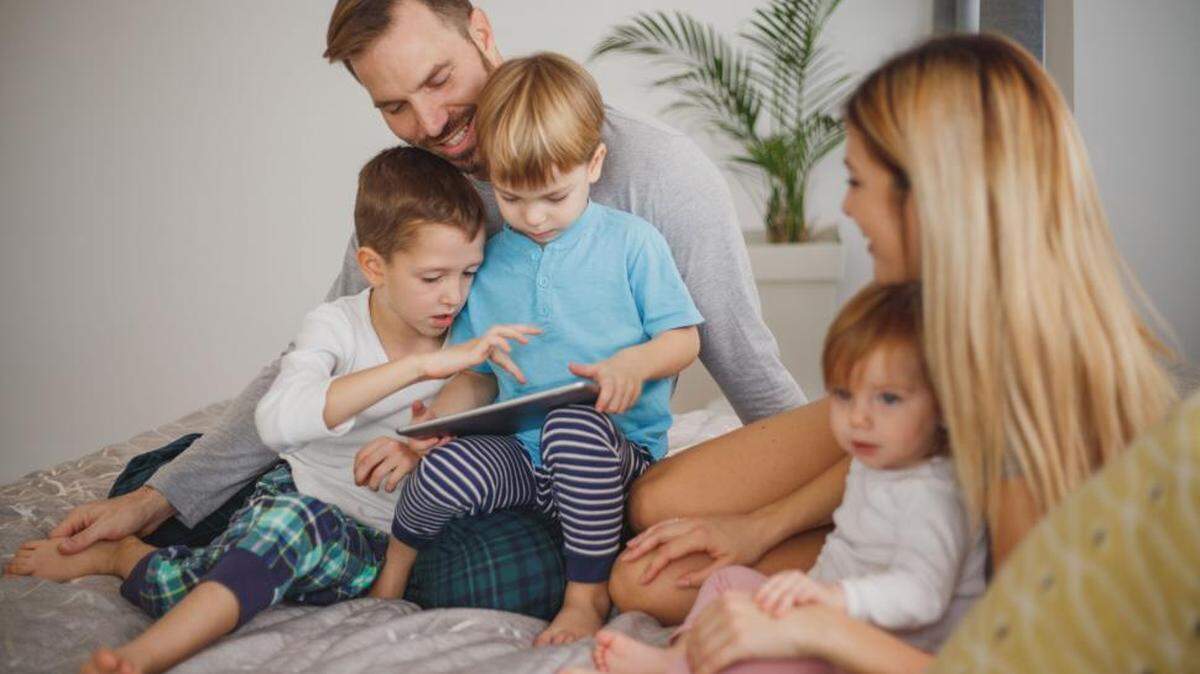 Ready for a night out? Here’s what the South Carolina law says about choosing the right caregiver for your kids