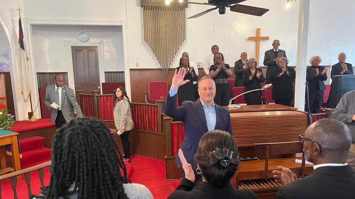 ‘Second gentleman’ visits Beaufort church. Election, he says, is battle ‘for soul of nation’