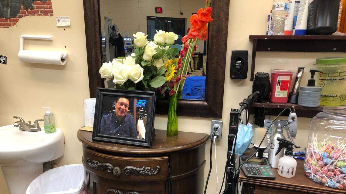 Beloved owner of Bluffton barbershop dies at 45: ‘Everybody knew Edgar’