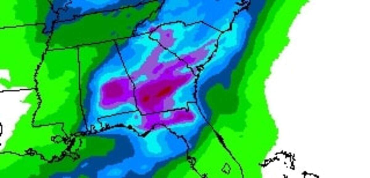 Precipitation expected Thursday in the Southeast portion of the United States, where the blue shades represent between 0.5 and 1.5 inches of rain and the purple shades represent between 1.5 and 2.5 inches of rain.