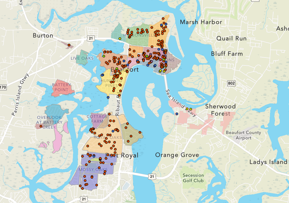 This map shows the location of short-term rentals in the city of Beaufort.