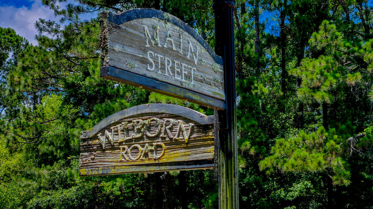 The Town of Hilton Head Island plans to build two new traffic circles on Main Street on Hilton Head. One would be at the intersection of Wilborn Road and the other would be located at Hospital Center Boulevard.