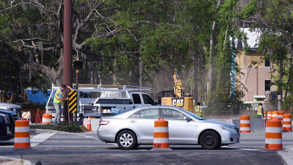 ‘A scary, scary schedule:’ New Pope Ave. construction plans worry Hilton Head businesses