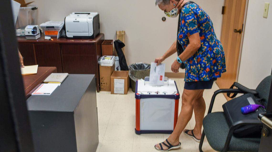 Absentee voting in SC is breaking records. Is the same true for Beaufort, Jasper counties?