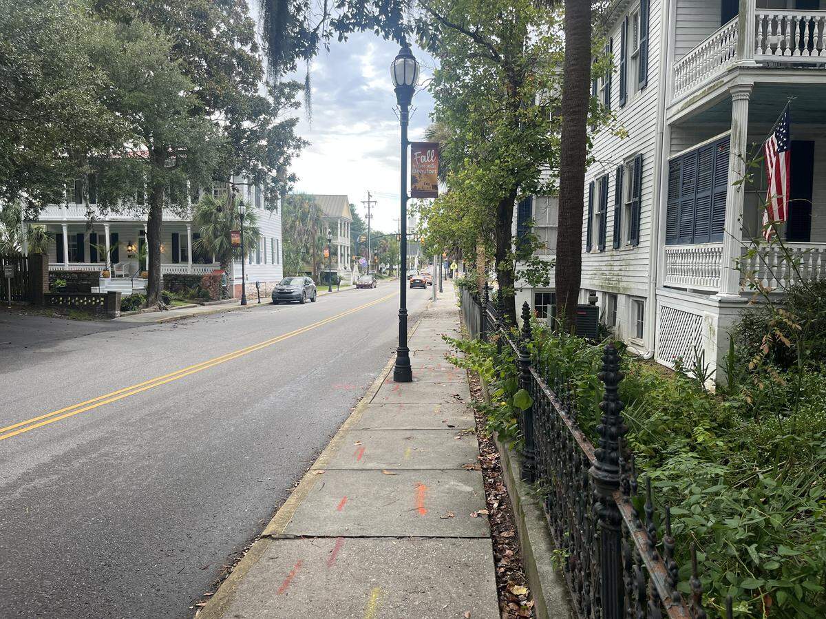 New stormwater drains will be installed along Charles Street in Beaufort as part of improvements to reduce flooding in downtown Beaufort. Work is also planned on King Street.