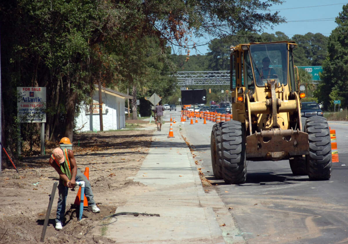 Construction on the public sewer system near Squire Pope Road along William Hilton Parkway in Hilton Head Island in 2011.