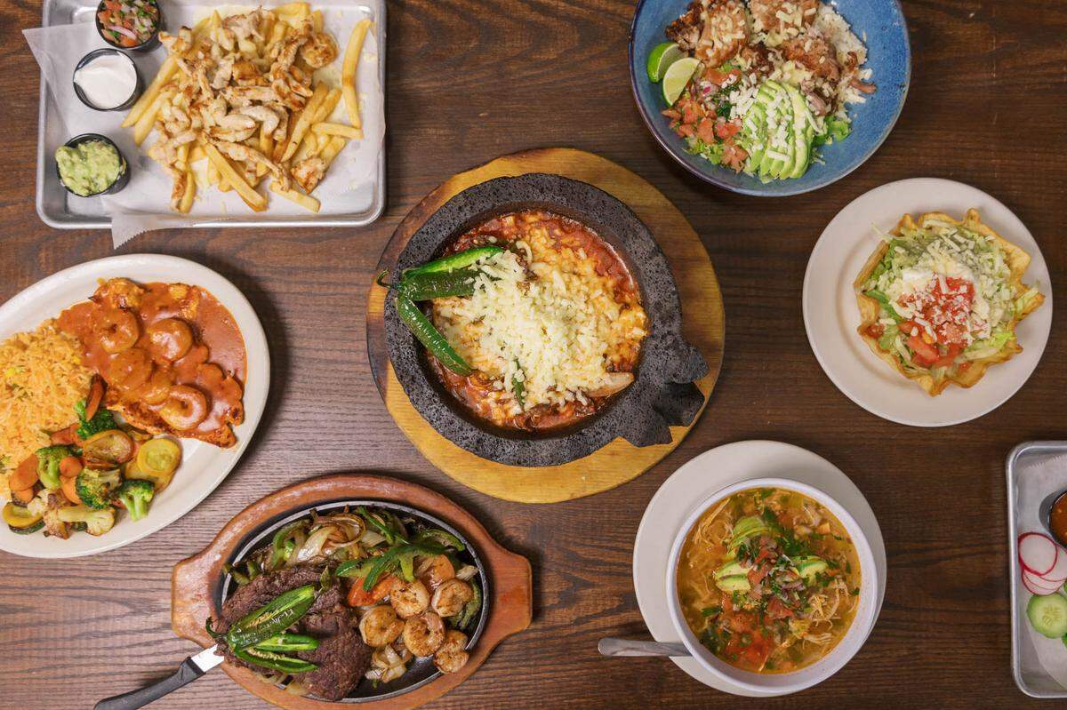 The Bluffton Alchile location will feature the same core menu concept, but Vera said the selection will not be exactly the same as Ridgeland’s. Guests can expect additional items and expanded offerings.