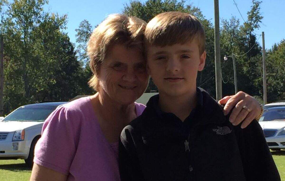 Bobbie Jean Kinard was given the nickname “Bum Bum” by her beloved grandson. She died on April 30, 2020, of Alzheimer’s.