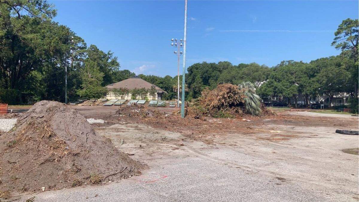 Part of the area on Folly Field Road that will host construction of a new seven-building resort complex. Photo by Blake Douglas