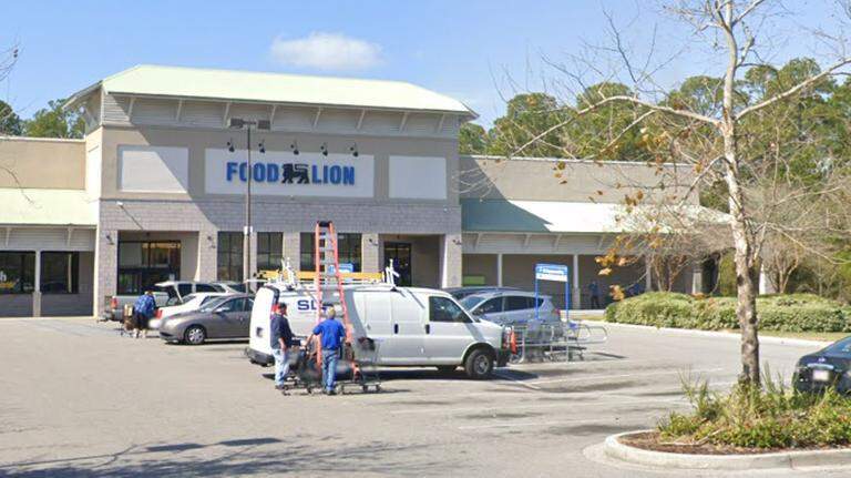 Drunken Beaufort teen found at crash site, charged with stealing SUV from parking lot