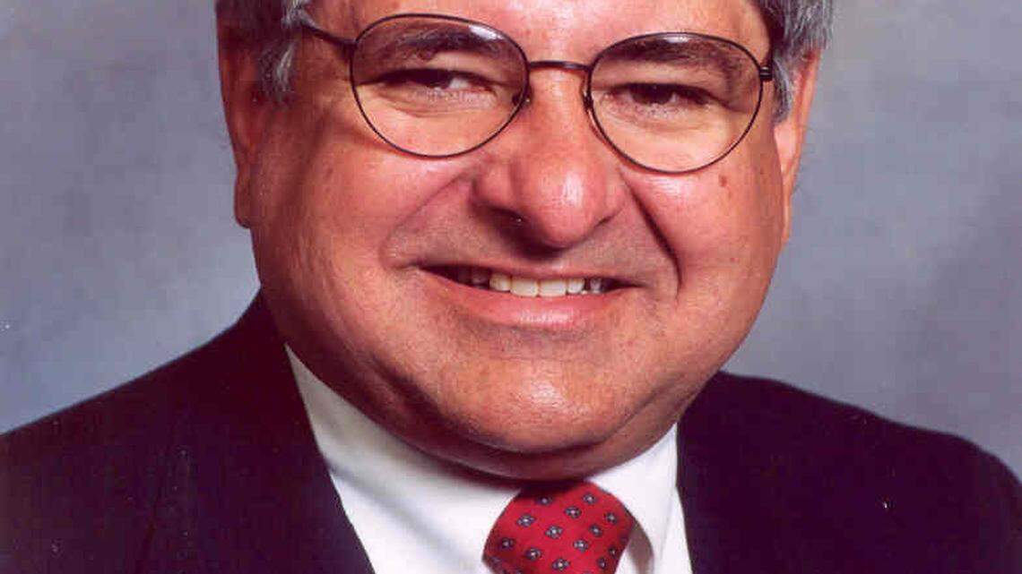 Professional Opinion: Why do my joints ache before it rains?