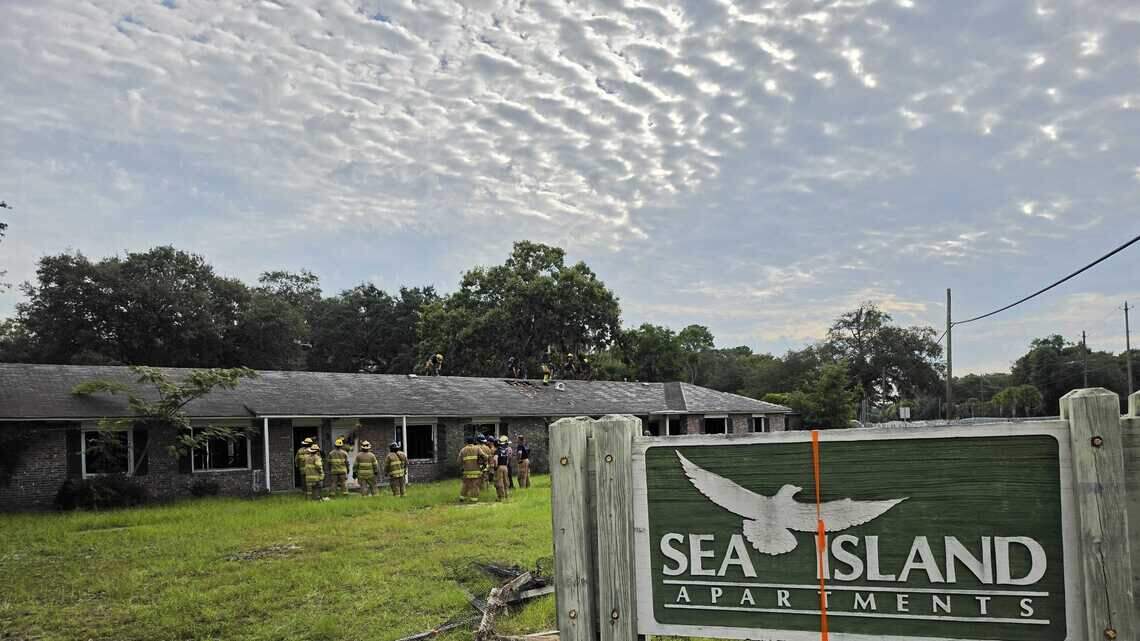 Firefighters smash up Port Royal apartments before they’re demo’d for new VA clinic