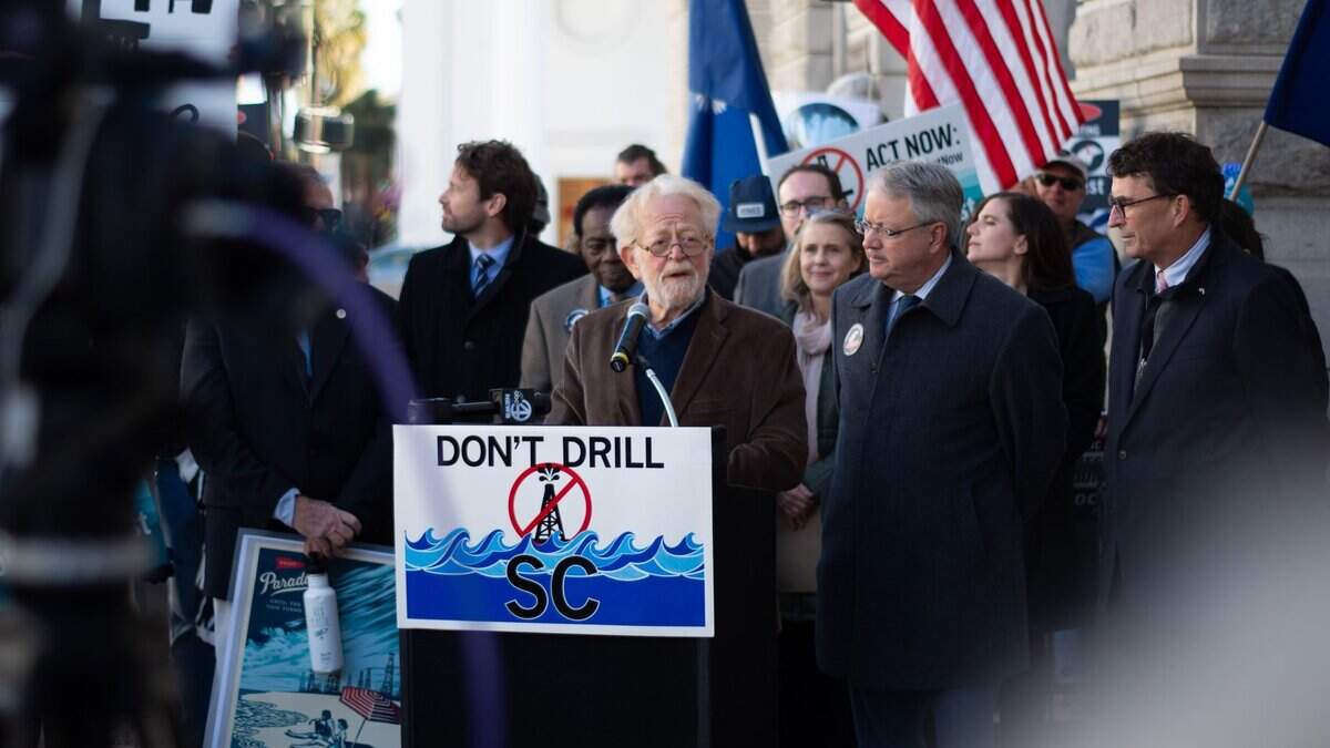 Beaufort Mayor Billy Keyserling speaks at a news conference in Charleston in 2018. Keyserling was hospitalized March 13 with what he said doctors characterized as a “heart event” but has since been released from the hospital and is resting.