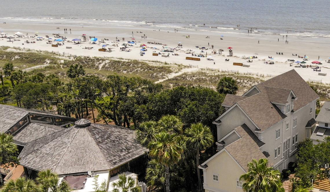 A look at Hilton Head Island’s beach from North Forest Beach Drive near the Sonesta Resort on Friday, May 22, 2020 on Memorial Day Weekend.