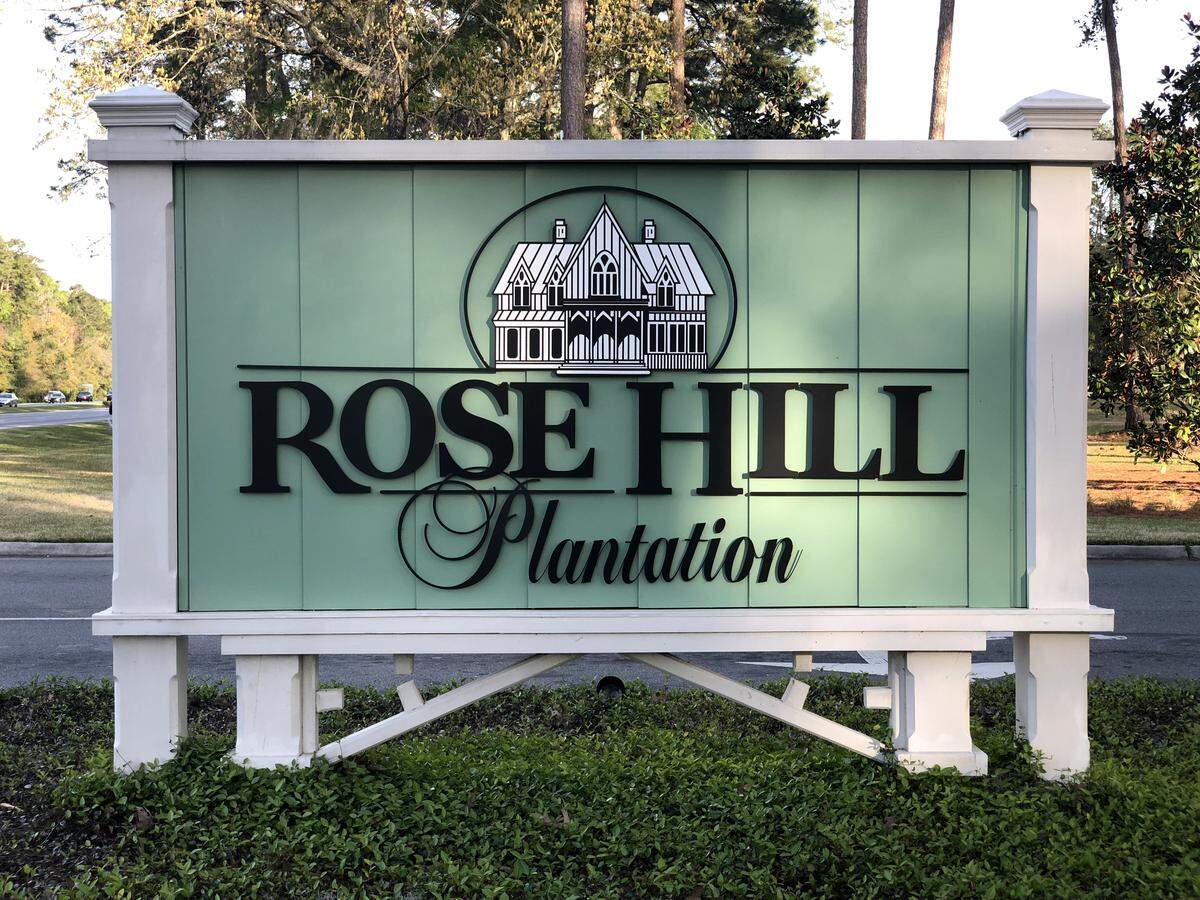 The entrance sign at Rose Hill Plantation pictured in 2019.