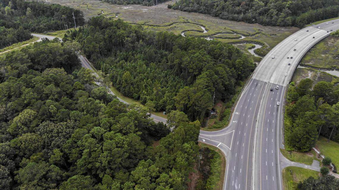 674 new homes could be coming to Bluffton. Some residents want more transparency