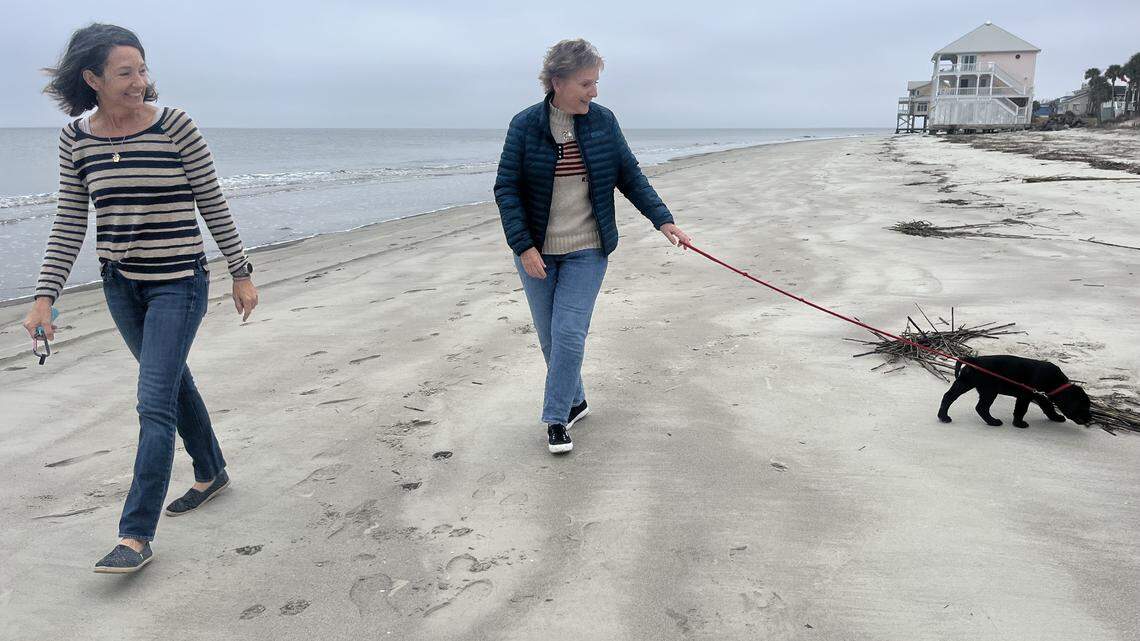 Tragic loss of Harbor Island dog shows beach trash can kill. But there’s a happy ending