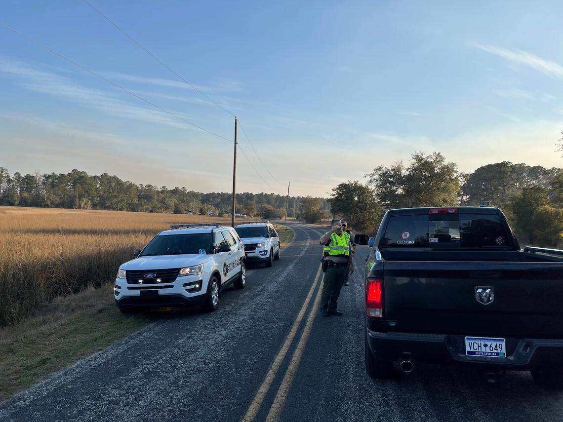 Marine Corps Police and Beaufort County Sheriff’s Office deputies were at a checkpoint on Witsell Road, preventing traffic from reaching the area of a Thursday military jet crash near Halfmoon Island.