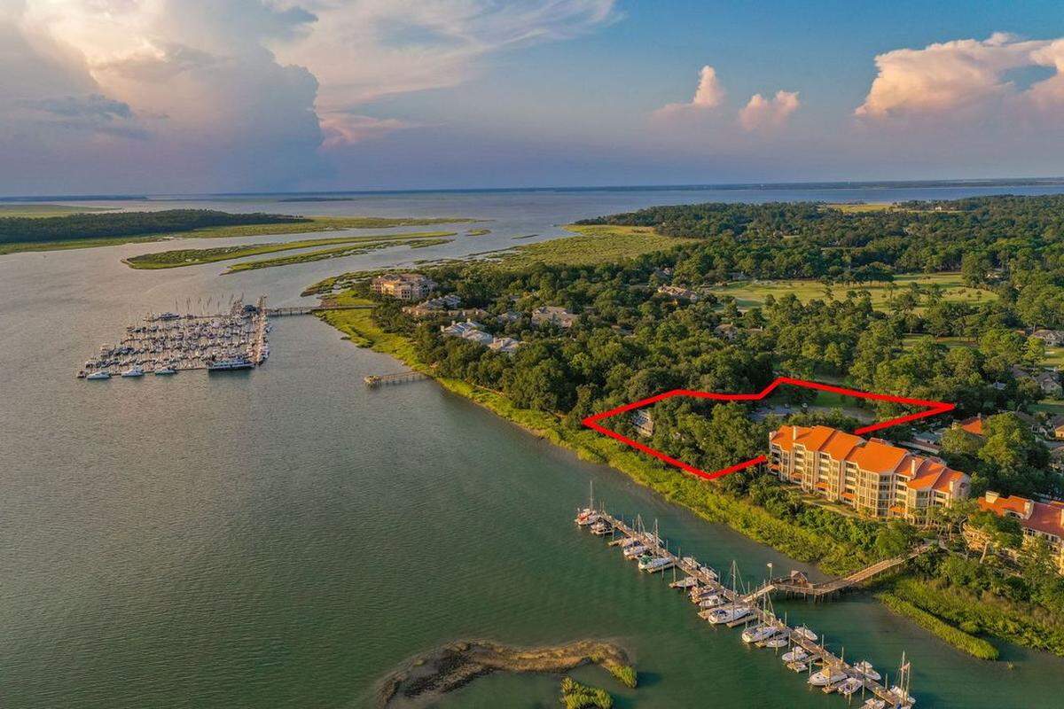 The location of Old Fort Pub on Hilton Head Island, to be replaced by a condo complex named The Charles.