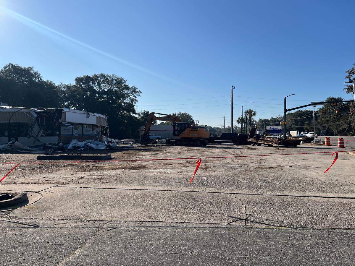The Parker’s Kitchen in Port Royal, just north of the intersection of Ribaut Road and Lady’s Island Drive, was in the process of being demolished in February 2025.