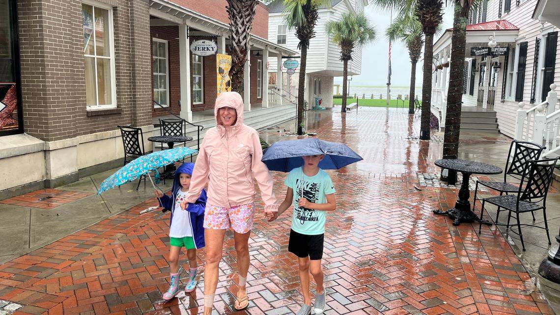 Tropical Storm ‘Debby Downer’ dumps 11 inches on Beaufort. ‘Everybody lost business’