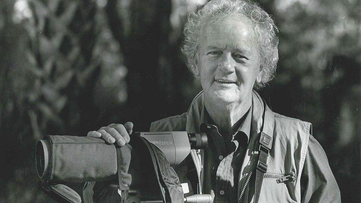 Barry Lowes in his natural environment in a 1990 photo.