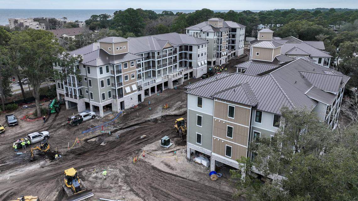 Hilton Head weighs potential timeshare ban. Here’s what that means