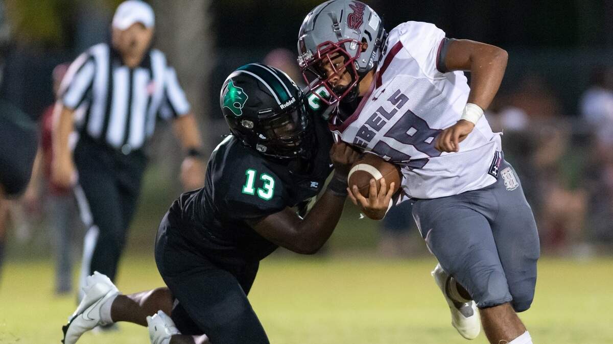 Bluffton stunned Thomas Heyward Academy with a 29-22 come-from-behind victory in overtime in Bluffton, South Carolina, Friday, Sept. 10, 2021. The Bobcats picked up their first win of the season while handing the Rebels their first loss. (TONY KUKULICH for The Island Packet)