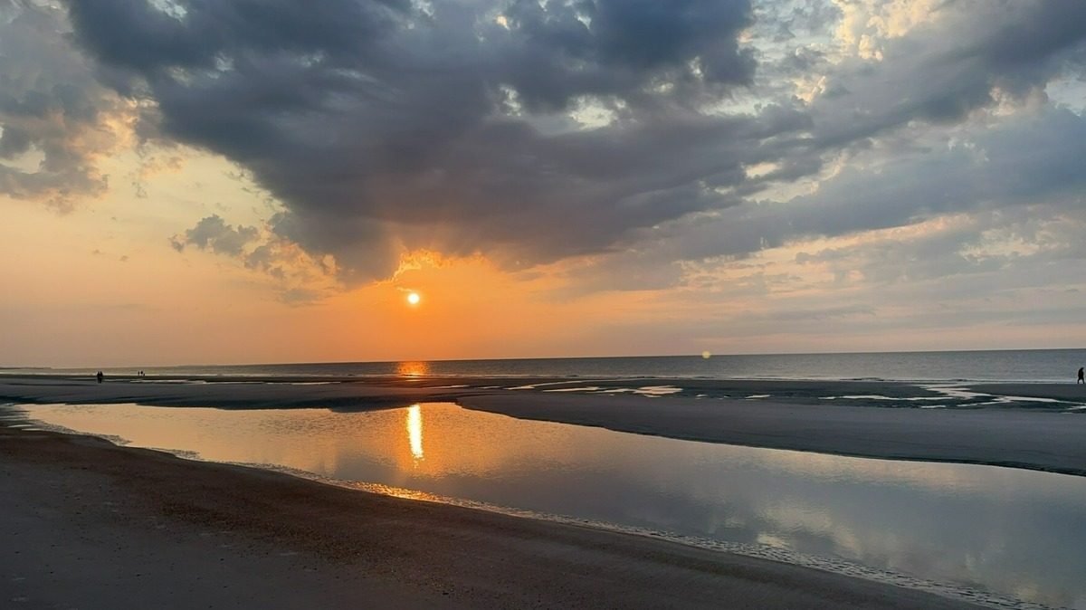 Missy Fahler contributed this photo of the sunrise on Hilton Head Island. Email your beach photos to newsroom@islandpacket.com with your name and where you took the shot. Submitting a photo gives The Island Packet and Beaufort Gazette permission to publish it.