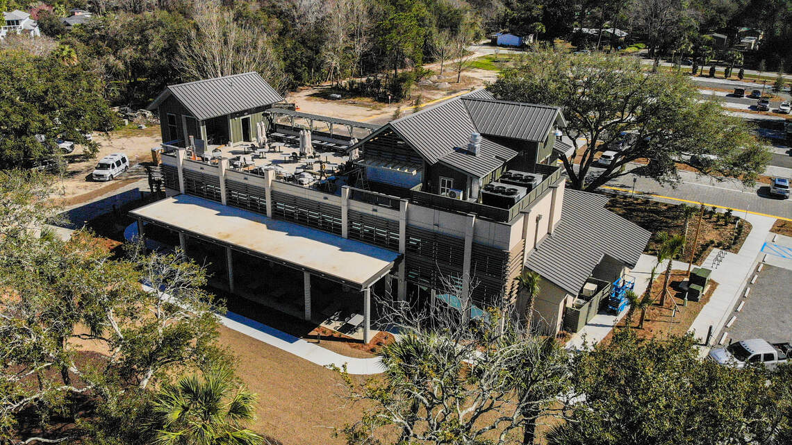 Benny’s Coastal Kitchen opens on Hilton Head. Take a look at the restaurant and the menu
