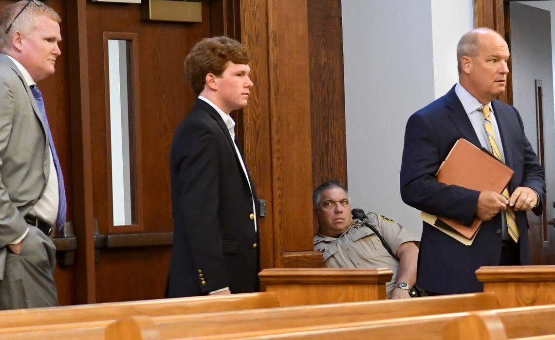 Paul Terry Murdaugh, center, enters the courtroom in 2019 led by his defense attorney Jim Griffin and followed by Paul’s father, Richard Alexander Murdaugh. Griffin sought to have Paul Murdaugh’s bond modified before judge Michael G. Nettles. Nettles ruled that Murdaugh may travel within the state with no other modifications. The state had asked for GPS monitoring as well as alcohol monitoring which was not a condition set by Nettles.