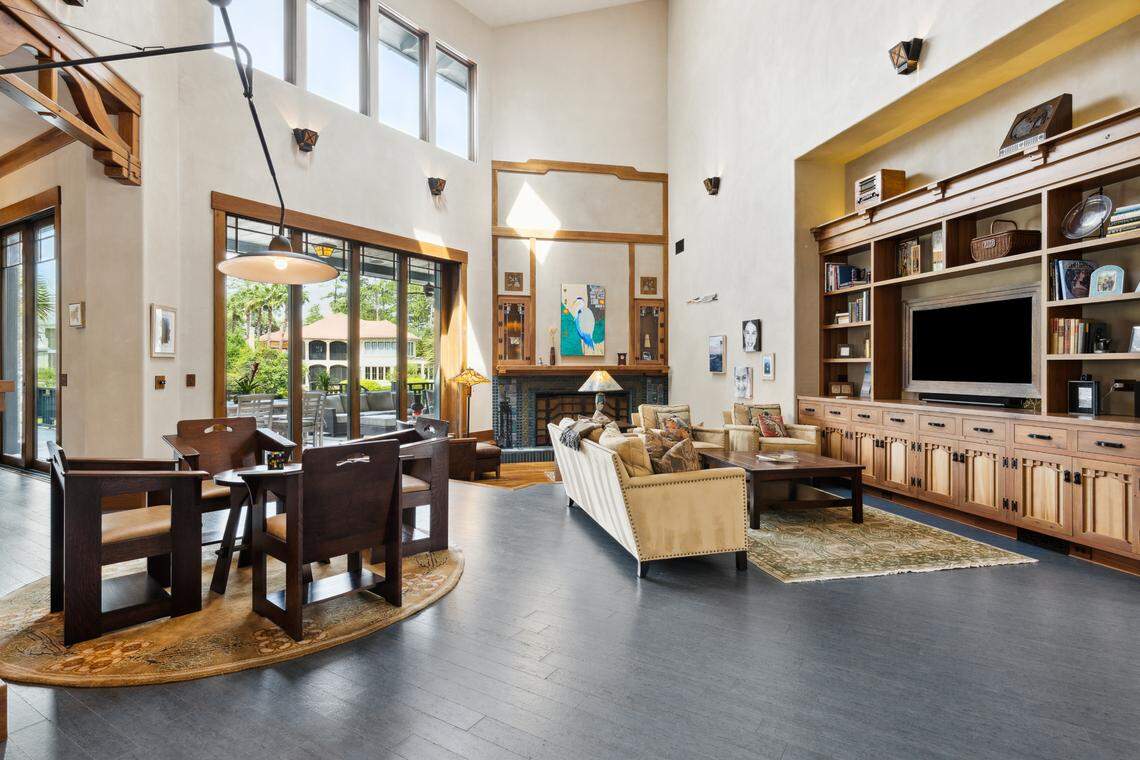 A view inside one of the rooms found at 36 Plumbridge Circle on Hilton Head Island, SC.