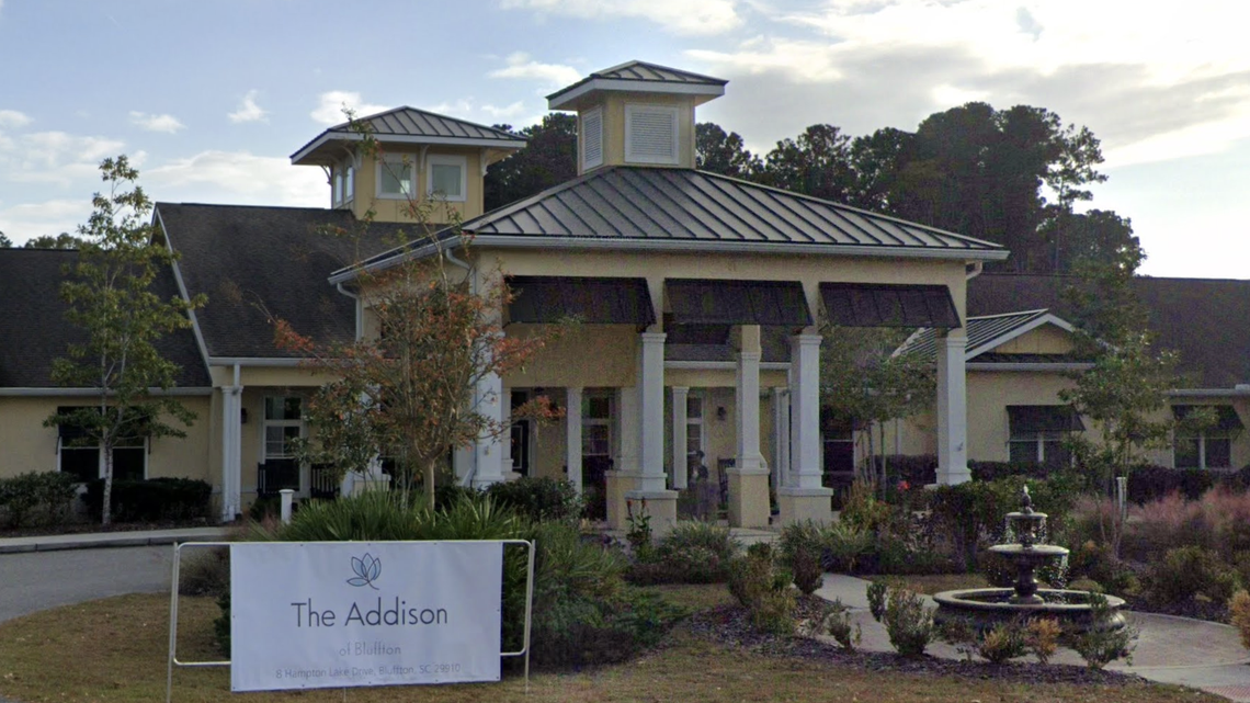 Nursing aide charged after allegedly slapping resident at Bluffton care facility