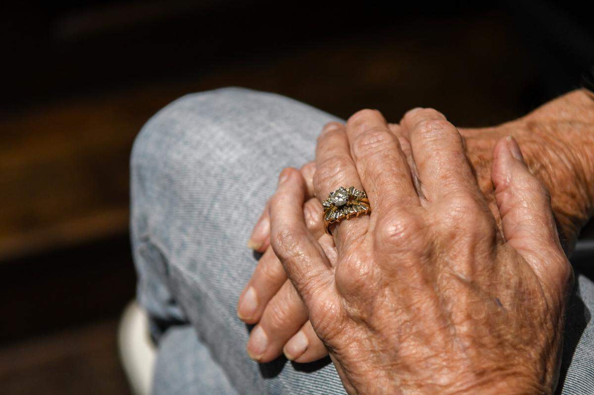 Diane Reilley, wife to the late Tom Reilley, allows her wedding ring to be photographed on May 8, 2025, on Hilton Head Island. “This is her third installment,” quipped her youngest son Thomas Reilley, saying that that the others were lost while playing golf. “It’s true,” his mother said while breaking a smile.