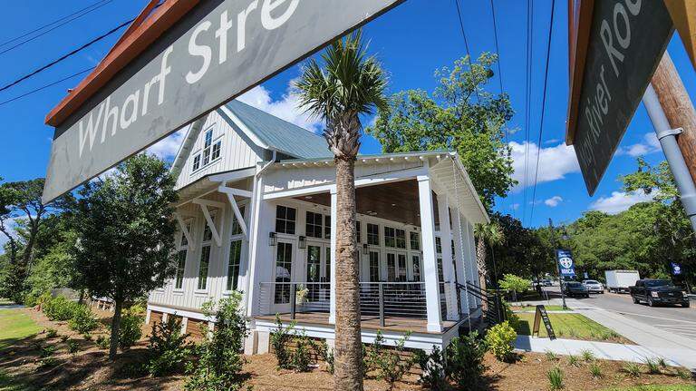 New restaurant with speakeasy opens in Bluffton. Here’s where, what all it offers