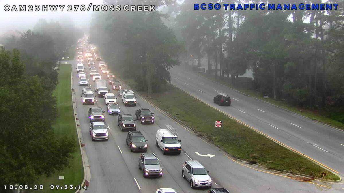 A crash on the Hilton Head Island bridges on Thursday morning left one person entrapped in their car, shut down westbound lanes of traffic, and caused heavy delays going east onto the Island, according to the Bluffton Township Fire District.