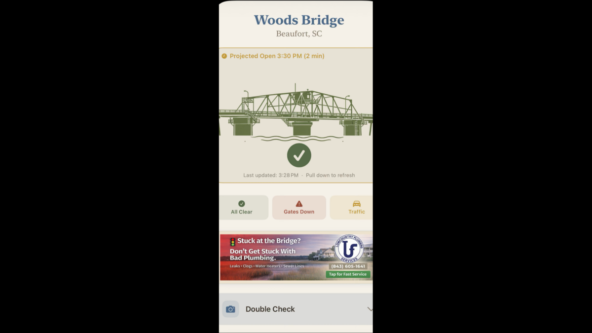 Alex Holroyde developed TheBridge APPS, a free iPhone and Android app that sends a push notification the moment the bridge opens for a boat.