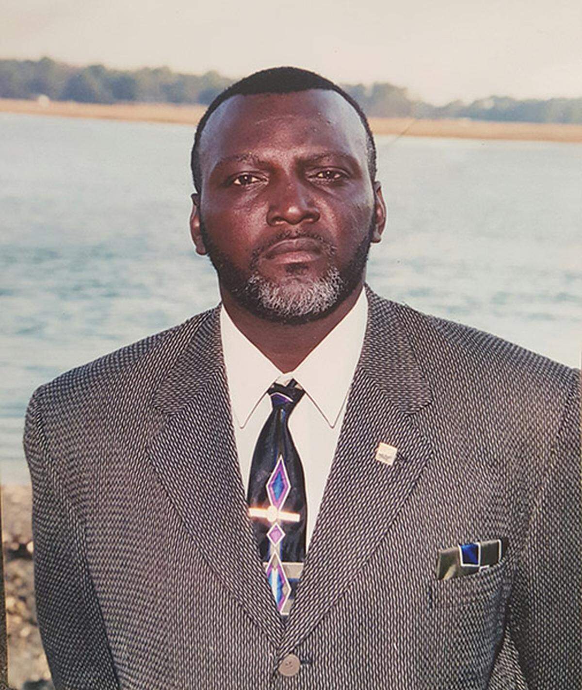 Oscar Frazier Sr., who died unexpectedly of cancer in 2005, served on Bluffton Town Council and as mayor pro tem. Frazier was a leader with numerous community and governmental organizations and is known as Bluffton’s poet laureate.