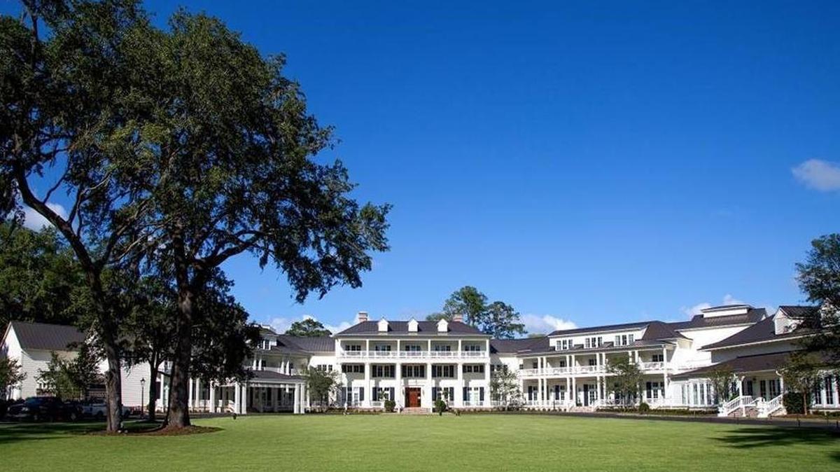 A Bluffton resort was named among the top resorts in the South in Southern Living’s list of the South’s Best Resorts for 2018.