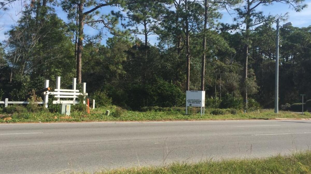 The sign posted in front of the development at the intersection of Burnt Church Road and U.S. 278 in Bluffton once featured logos for The Fresh Market, Hobby Lobby and PGA Tour Superstore. As of late, the sign is now blank, prompting questions from many readers of The Island Packet and The Beaufort Gazette.