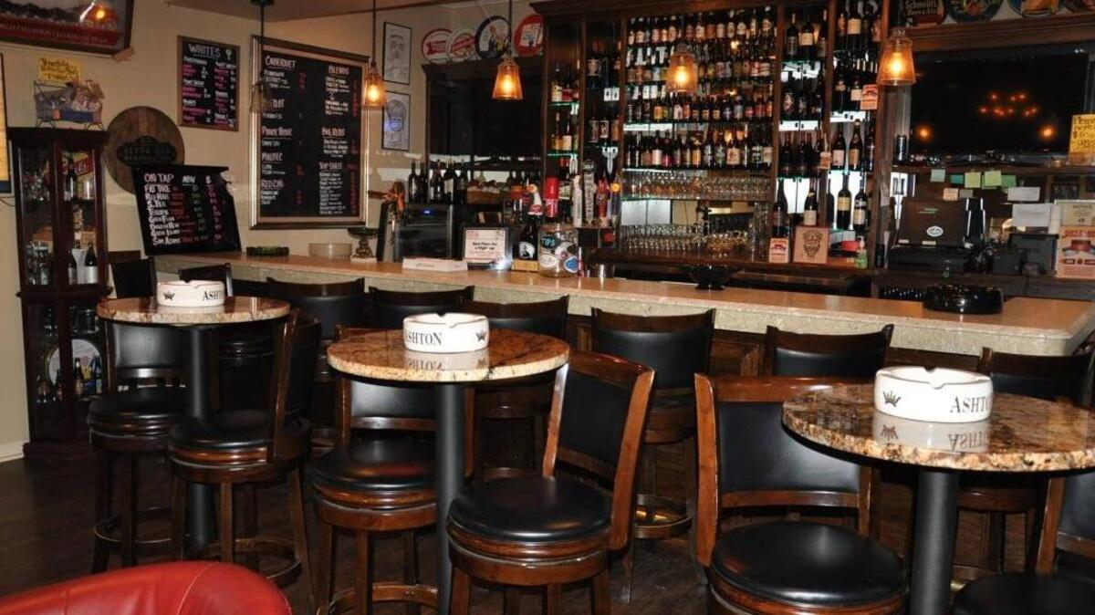 The Bluffton Cigar Bar at Peaceful Henry’s will feature a new jazz club every Saturday night starting Jan. 7.