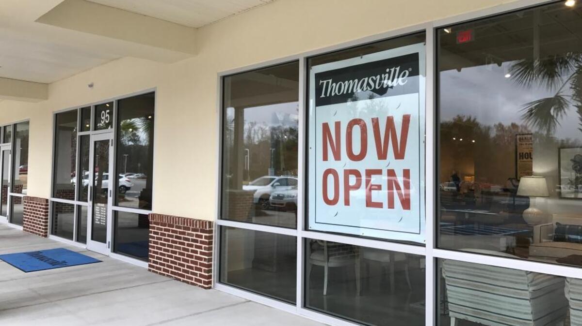 The new Thomasville Furniture store in the Bluffton Commons is now officially open.