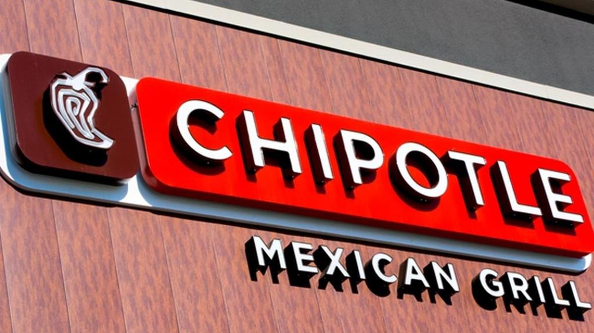 A Charlotte man and woman face criminal charges for beating a Chipotle worker in Indian Land, South Carolina.