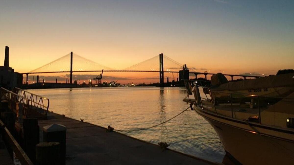 A Savannah development plan is moving forward, the Savannah Morning News reports. The plan includes retail shops, parking garages and residences along a currently empty section of the riverfront.
