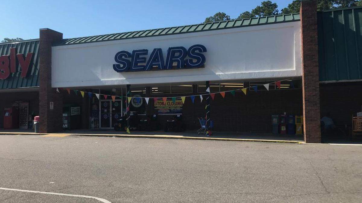 The Sears Hometown store in Port Royal, SC is closing down after almost 14 years of business.
