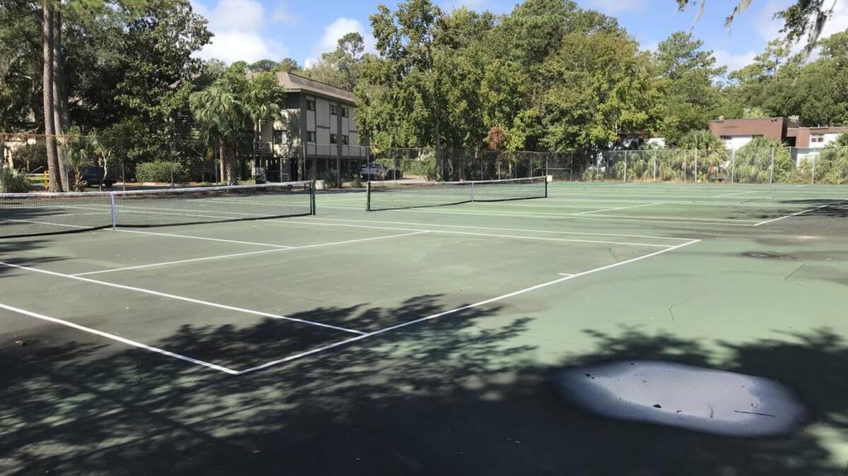 Only two of four tennis nets are up on town-owned tennis courts near Cordillo Courts, as seen on Oct. 5, 2017.