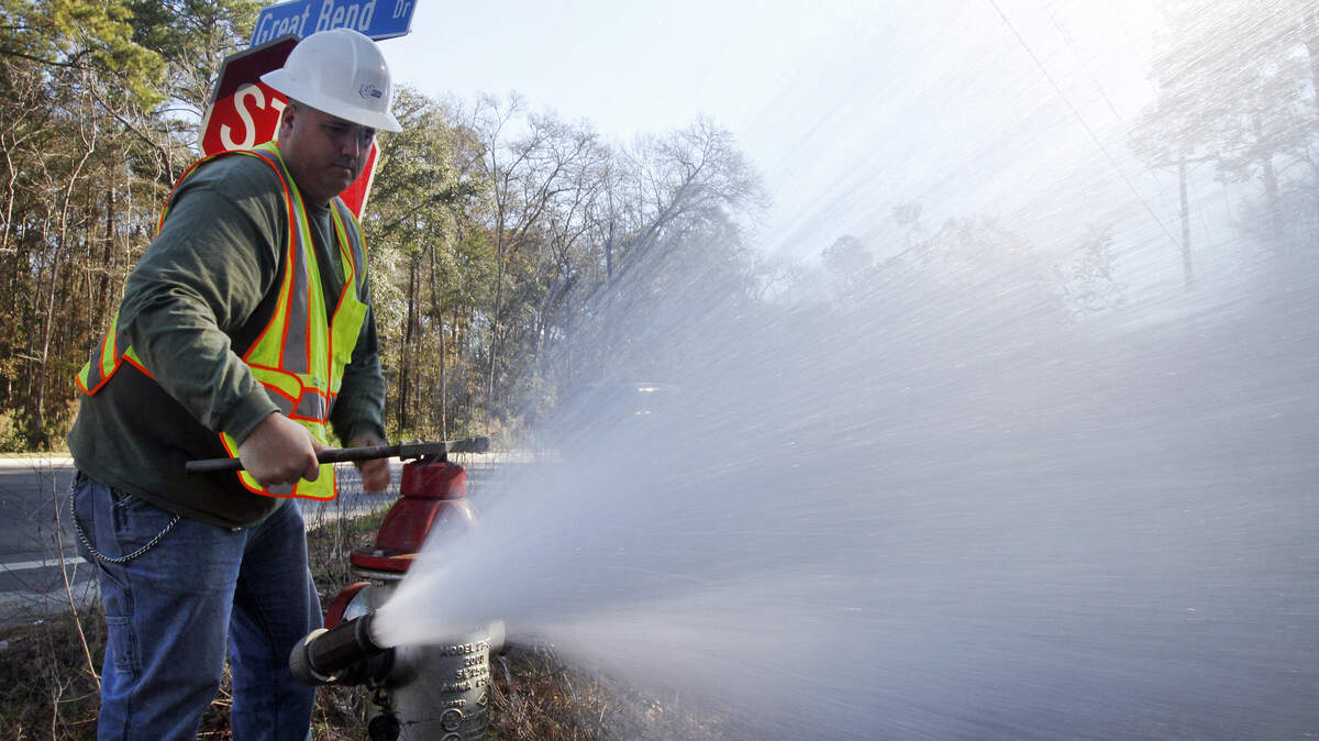 Residents in the Bluffton and Hardeeville areas may notice discolored water at their taps next week as Beaufort-Jasper Water & Sewer Authority conducts routine hydrant flow testing across the area Dec. 8-12, 2025.