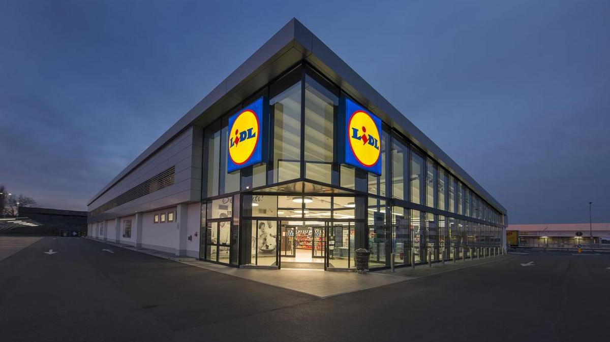 Exterior of a Lidl LOF store in Arcole, Italy. Lidl representatives submitted a pre-application and site plans to the Town of Hilton Head Island on June 24 for a grocery store in Sea Turtle Marketplace.
