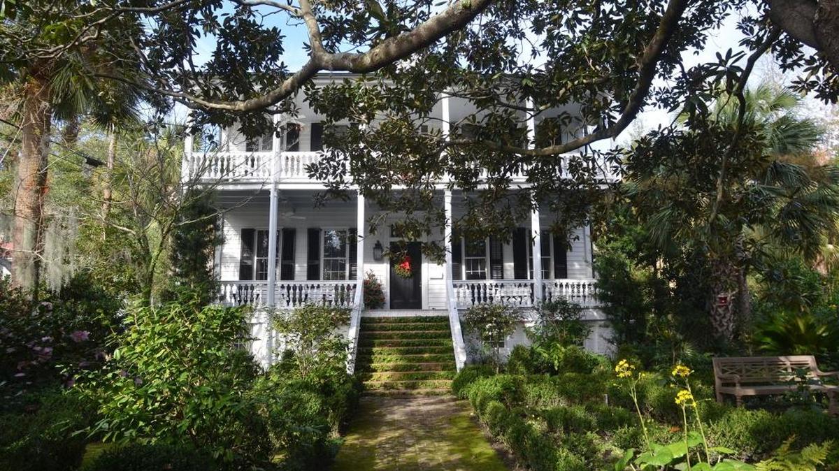 The house once owned by Robert Smalls, at 511 Prince St. in Beaufort is photographed on Dec. 8. 2016. The home is on the market for $1.5 million.